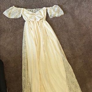 Lace Maternity Dress